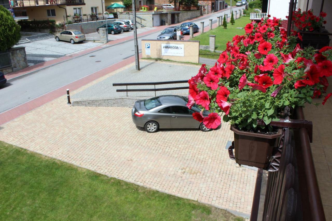 Mirarosa Hotell Krynica-Zdrój Exteriör bild